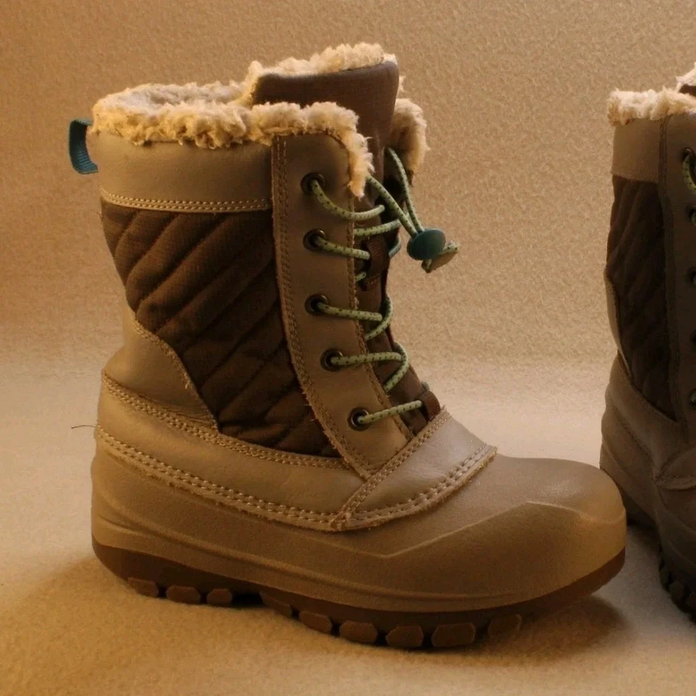 Thermolite Girls Snow Boots Size 1 Pink Gray Faux Fur Warm Winter Waterproof